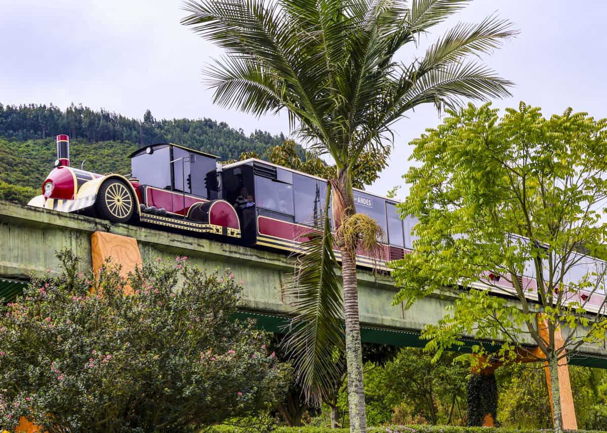 Tren de los Andes, atracción especial de la Fundación Parque Jaime Duque